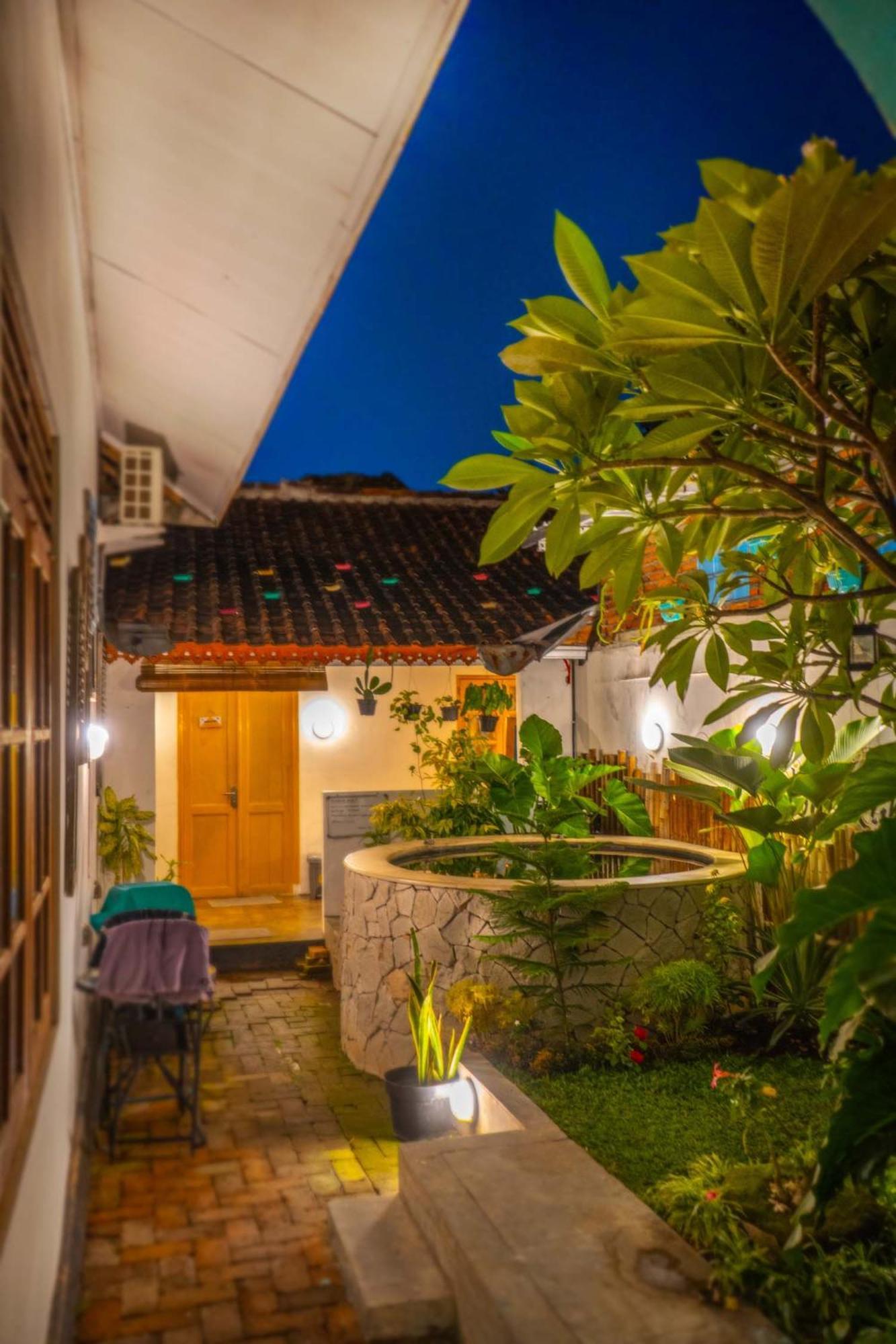 Wonderloft Hostel Jogja Yogyakarta Exterior photo